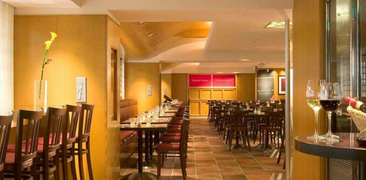 restaurant-2